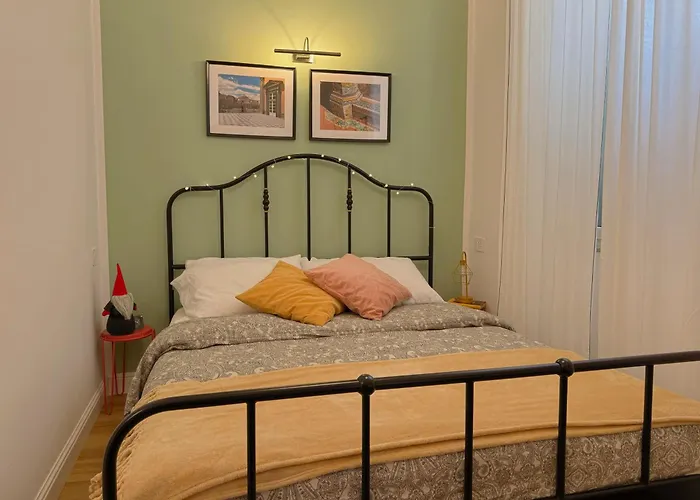 Carlo III Apartment - Napoli Centro - 3Min Aeroporto