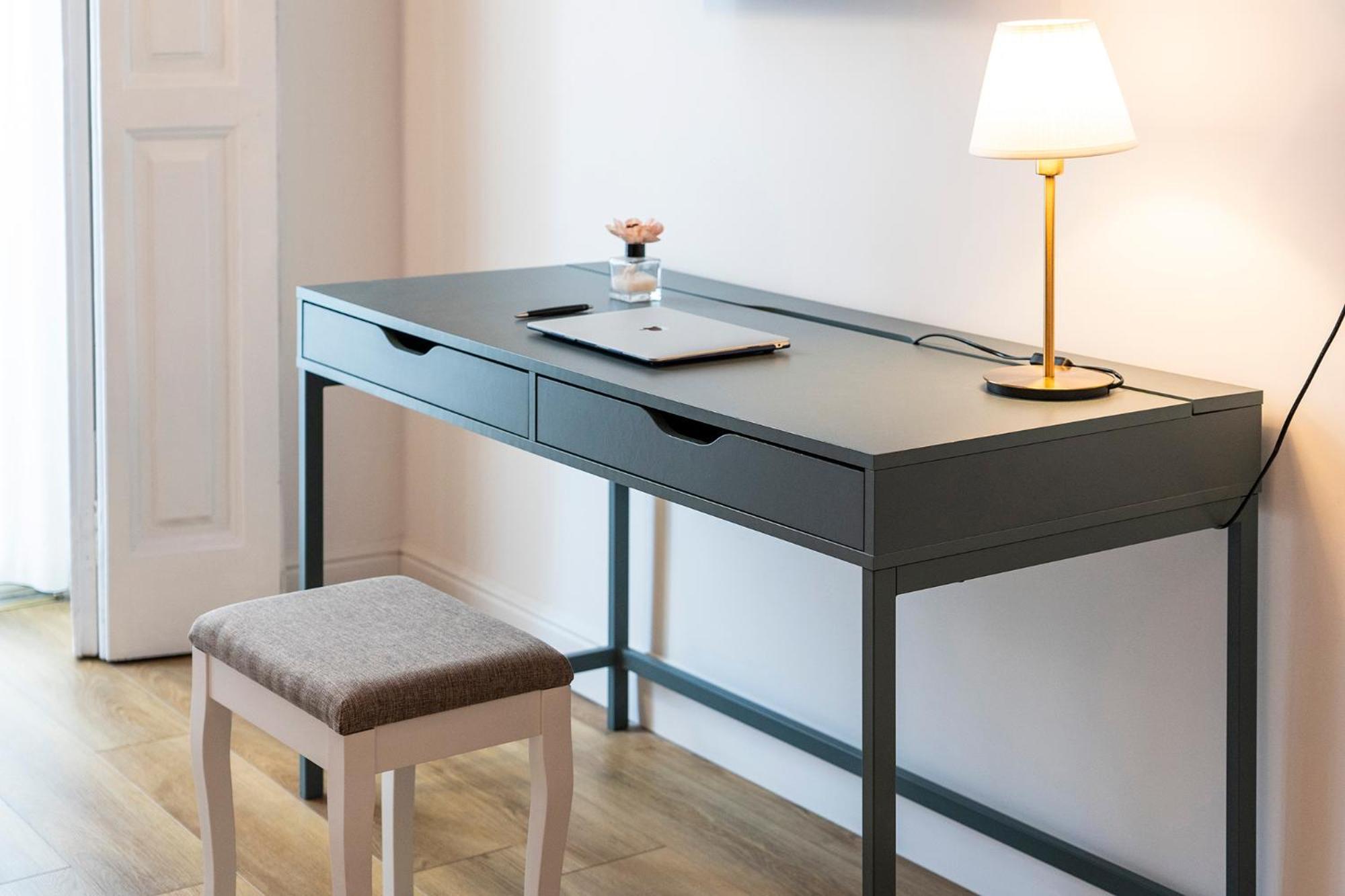 Carlo Iii - Centro - 3min Aeroporto Apartment Neapel